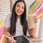 @papernroses Instagram Profile