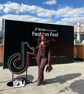 Instagram post by @tamaraleeisme