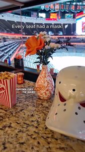 Instagram post by @iamperlita