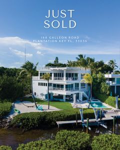 Instagram post by @stephimonte