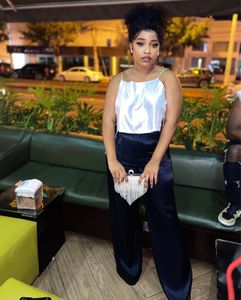 Instagram post by @byleedia