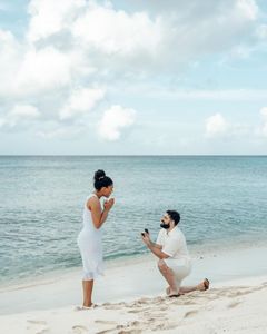 Instagram post by @zaravelez_