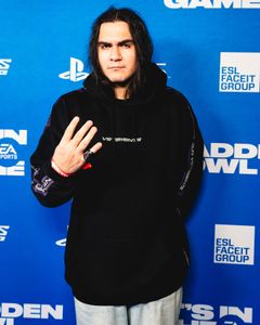 Instagram post by @edwn