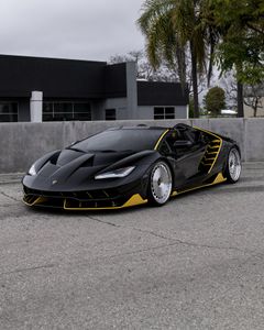 Instagram post by @paid2shoot