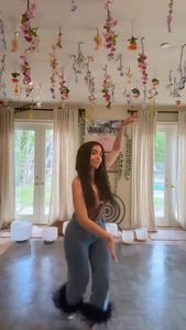 Instagram post by @the.loveshak