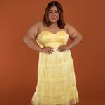 @prettiecurves Instagram Profile