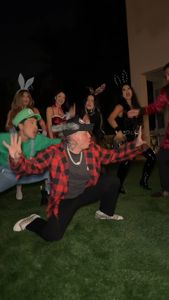 Instagram post by @bennysoliven