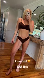 Instagram post by @oakleyannj_