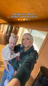 Instagram post by @oakleyannj_