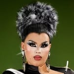 @_atomicannie Instagram Profile