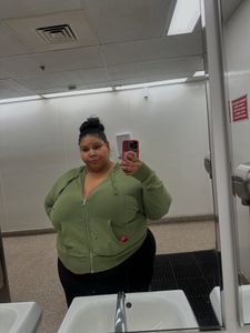 Instagram post by @auni_shauni