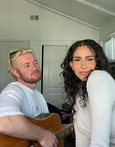 Instagram post by @amira_love11