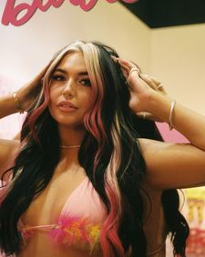 Instagram post by @lewie.bella