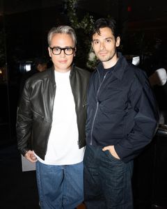 Instagram post by @troysurratt