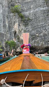 Instagram post by @kidylegesse