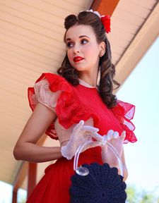 Instagram post by @ashleyanne.vintage