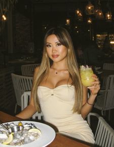 Instagram post by @elle_dang