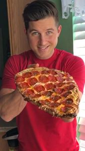 Instagram post by @theflexibledietinglifestyle