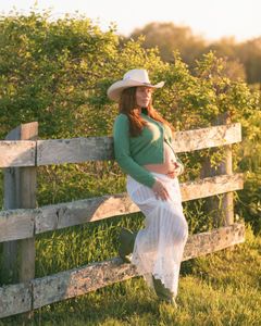 Instagram post by @nicollettesings