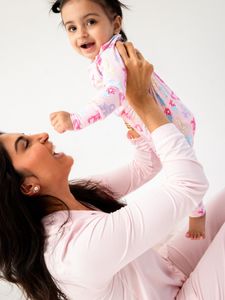 Instagram post by @taarasajnani