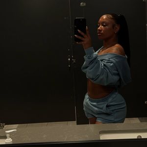 Instagram post by @johnnabetia