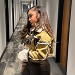 @johnnabetia Instagram Profile