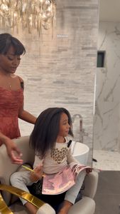 Instagram post by @shenavici