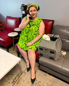 Instagram post by @eatdrinkcat