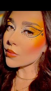 Instagram post by @alexaraemua