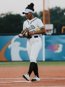 Instagram post by @double_seas