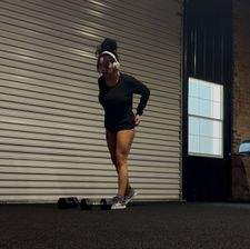 Instagram post by @liaaa_stephany