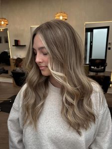 Instagram post by @hairbyerinnstewart