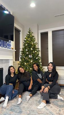 Instagram post by @sneadesai