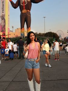 Instagram post by @reshahahahahaha