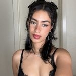 @reshahahahahaha Instagram Profile