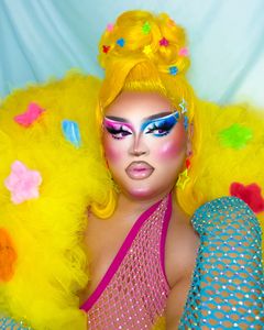 Instagram post by @mugsbykris