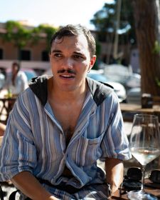 Instagram post by @warrenlefevre