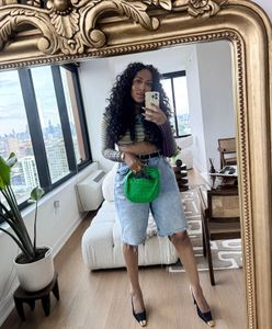 Instagram post by @darling_tee