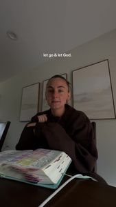 Instagram post by @livraefit