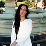 @_sincerelylovely Instagram Profile