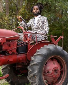 Instagram post by @goldenorganicfarm