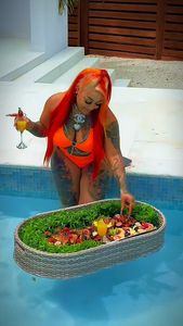 Instagram post by @1stladypresident