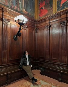 Instagram post by @lourd_ees