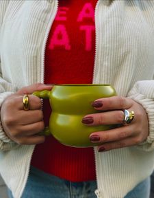 Instagram post by @lourd_ees