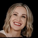 @lucyhatesacne Instagram Profile