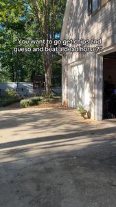 Instagram post by @sarahydobson