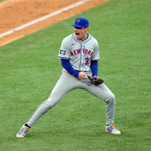 Instagram post by @drewsmith