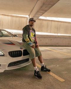 Instagram post by @kyzarcloset