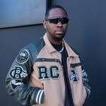 @kyzarcloset Instagram Profile