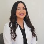 @white_coat_chronicles Instagram Profile